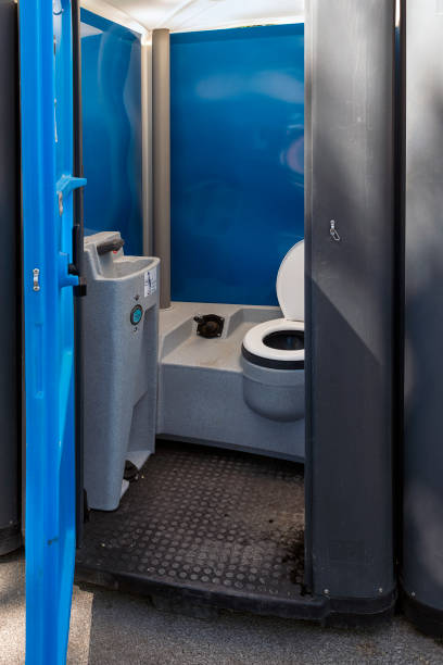 Best Affordable portable toilet rental  in Farley, KY